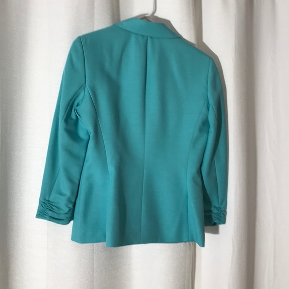 Jacket - Picture 3 of 8